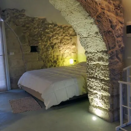 Falcon Luxury * Lecce